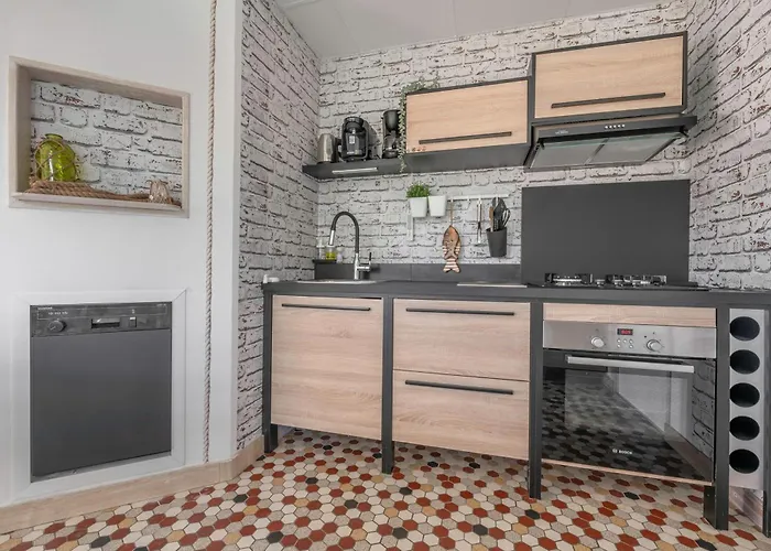 Appartement Pour 4 Avec Grand Jardin *